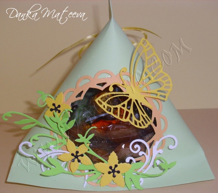 Scrapbook wedding boxes 11