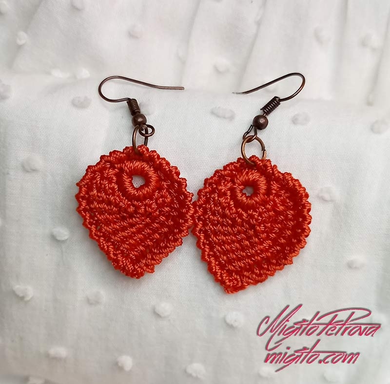 Ръчно изплетени обеци оранжеви